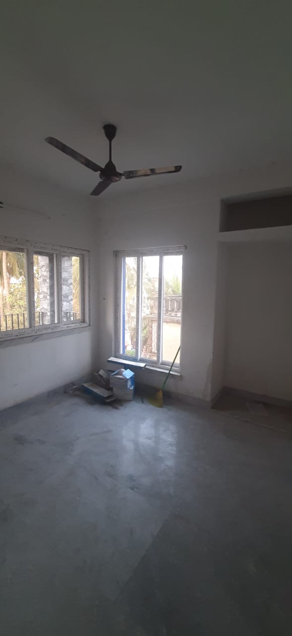 Behala Silpara State Garage,On D.H.Road,1200sqft,3BHK (OA143)