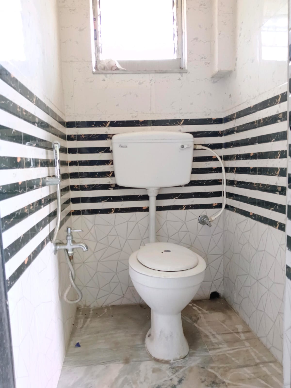 Behala Sakuntala Park,Ram Narayan Mukherjee Road,Ricky Apartment,950sqft,2BHK Rent (OA472)