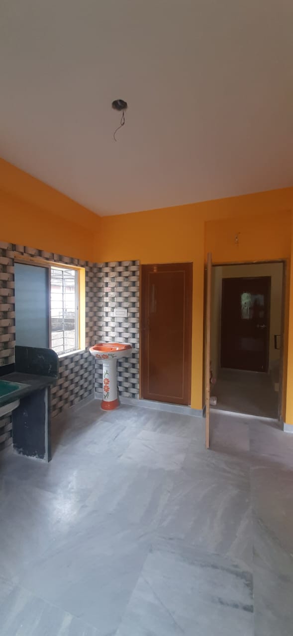 Behala Charaktala,Pashupati Bhattacharya Road,450sqft,1BHK (BA143)