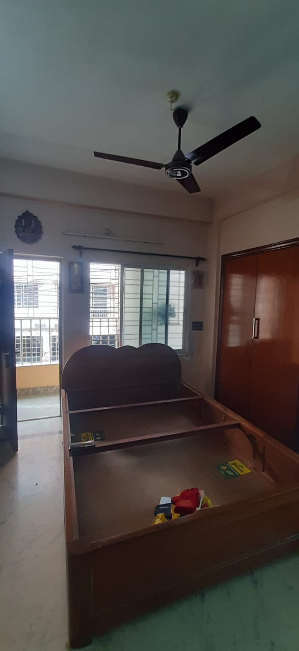 Behala West,Royed Park,1150sqft,3BHK (OA381)