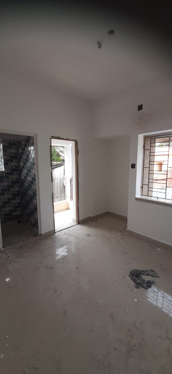 Thakurpukur Majhipara,Sister Nivedita Road,2BHK (PA139)