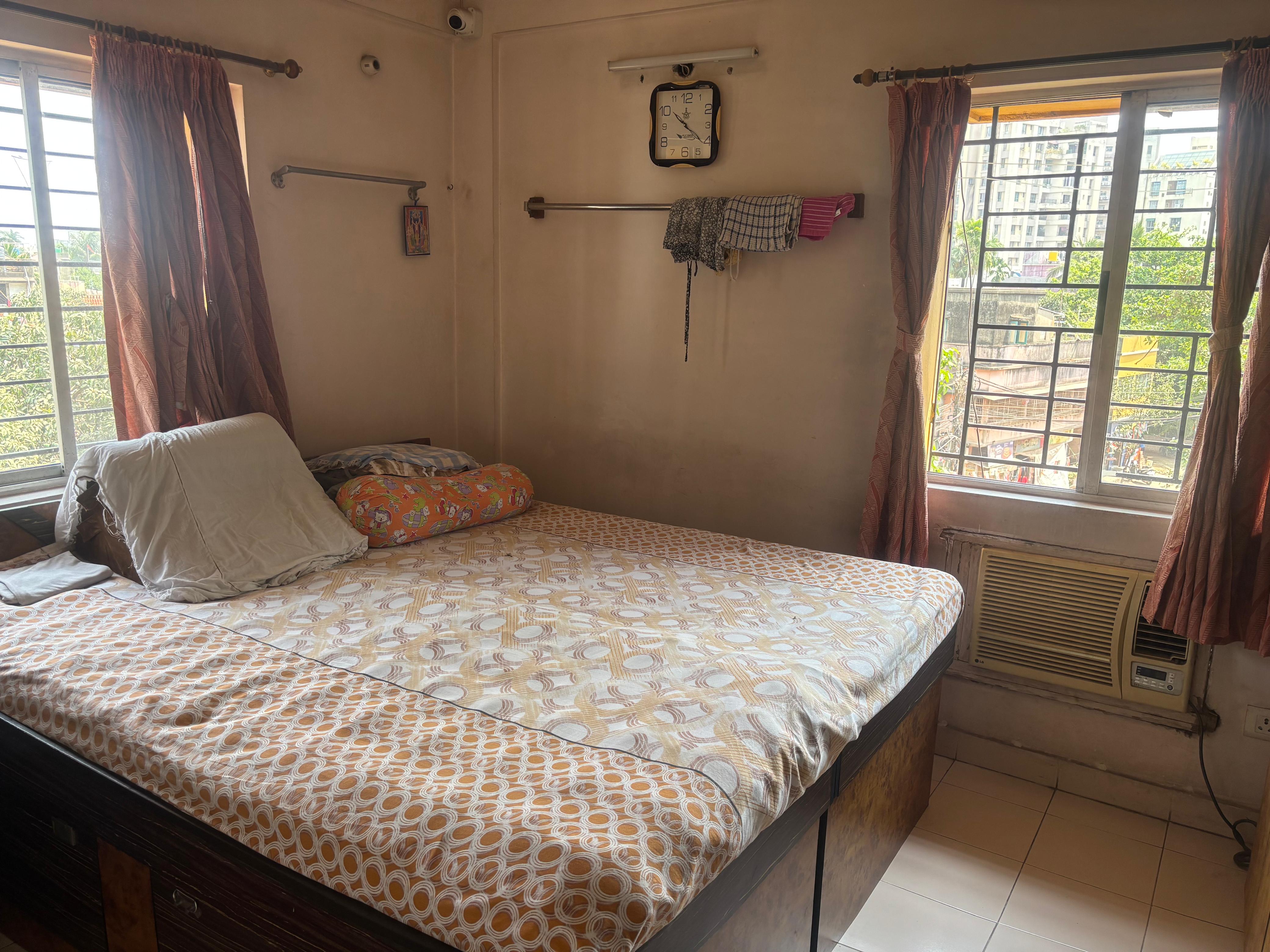 Purba Barisha Sodepur,Motilal Gupta Road,PS Alankar,1044sqft,2BHK (OA475)