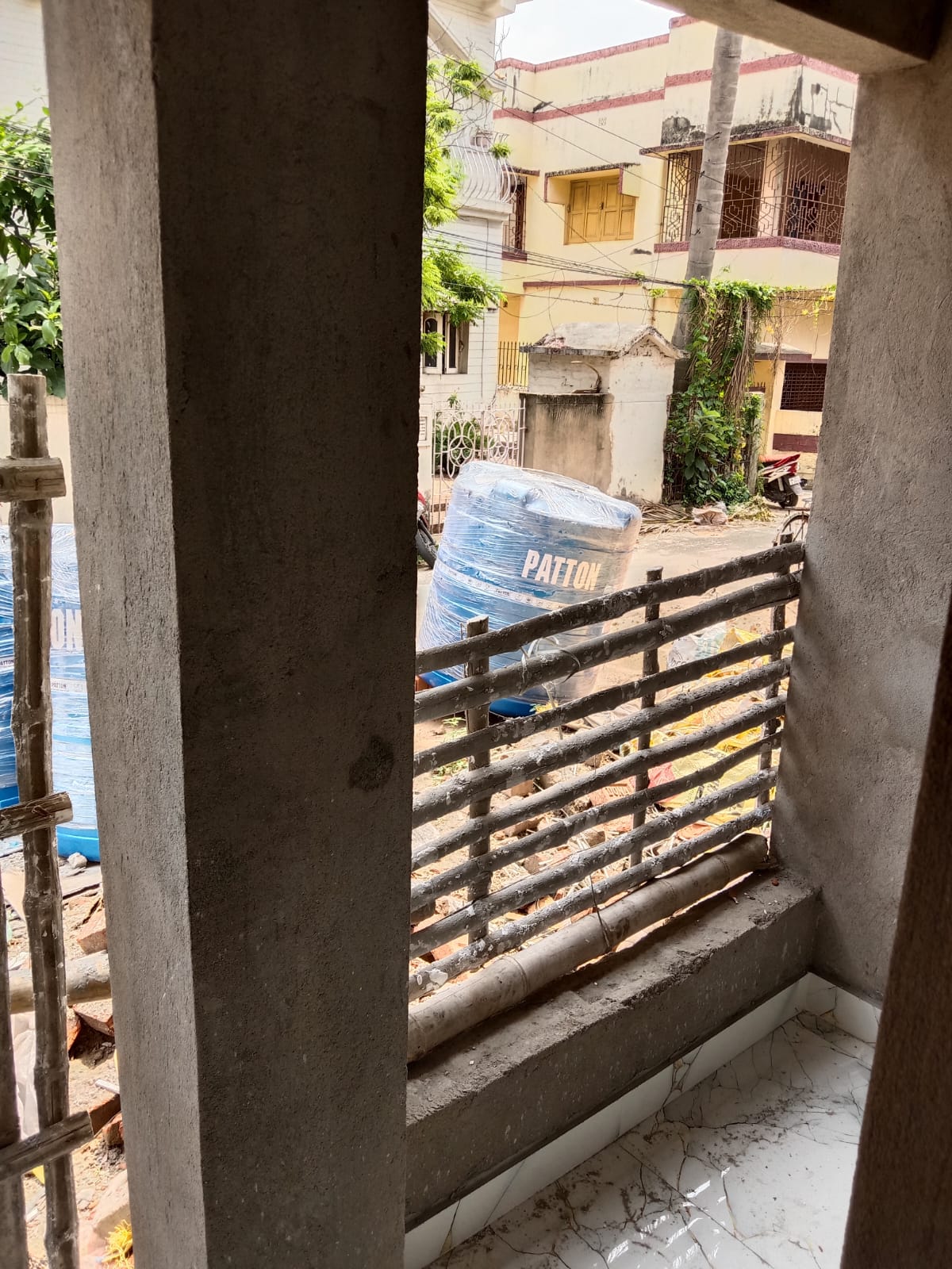Behala Unique Park,Becharam Chatterjee Road,1100sqft,3BHK (BA117)