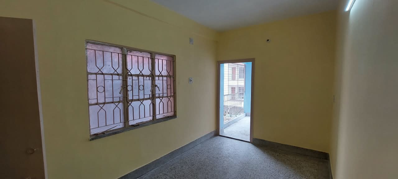 Behala East 14no, James Long Sarani, Krishna Apartment,850sqft,2BHK Rent (OA497)