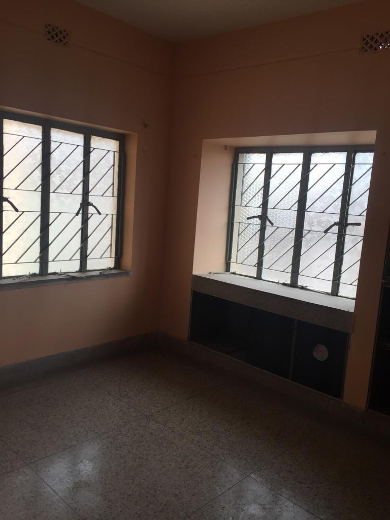 Behala Chowrasta West,Natun Para,Priyadarshini Apartment,850sqft,2BHK (OA289)