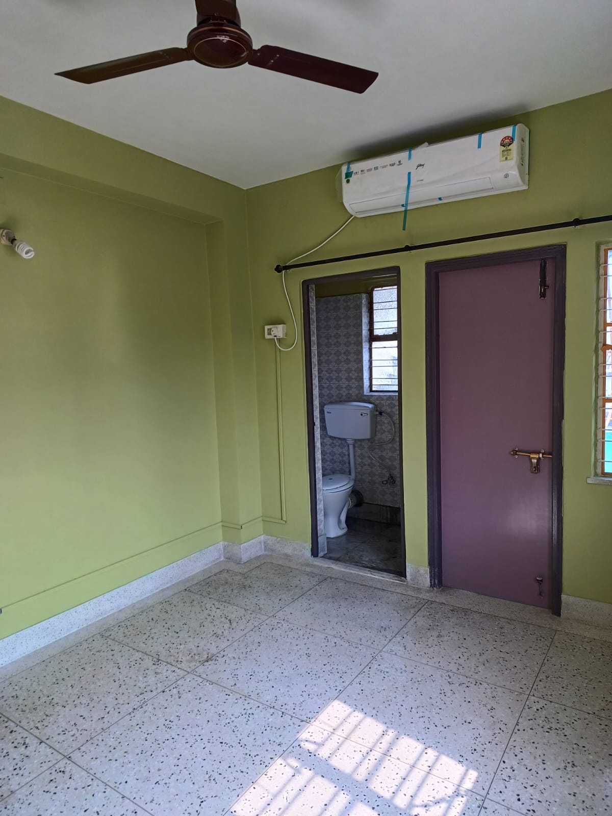 Purba Barisha,Santosh Roy Road,Ashmita Apartment,800sqft,2BHK Rent (OA347)