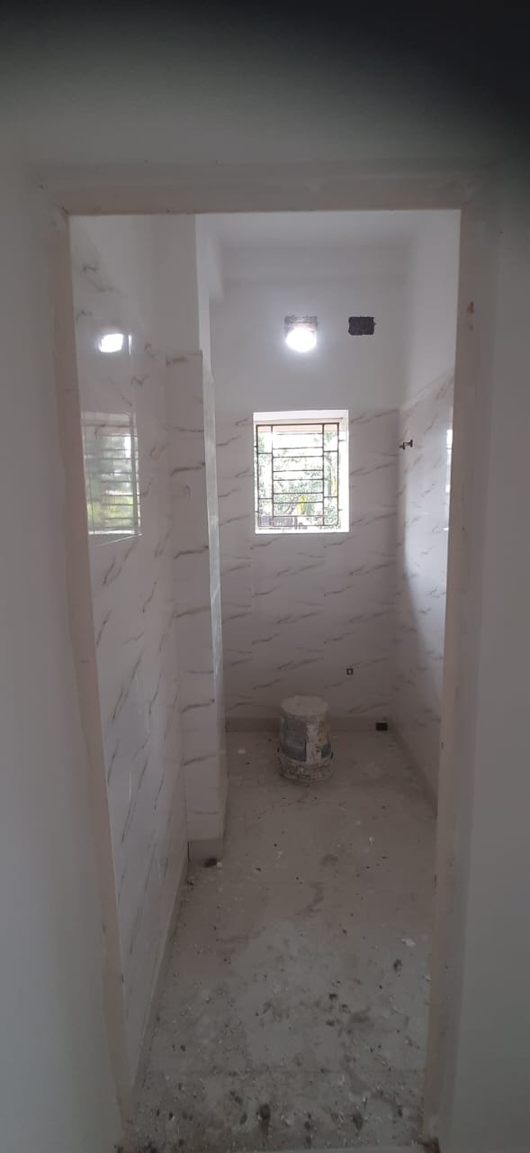 Thakurpukur Majhipara,Sister Nivedita Road,2BHK (PA139)