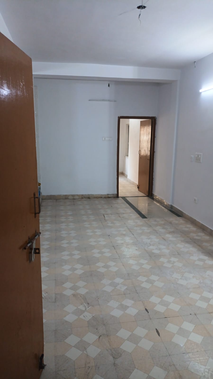 Thakurpukur 3A, James Long Sarani, 1085sqft,2BHK (OA466)