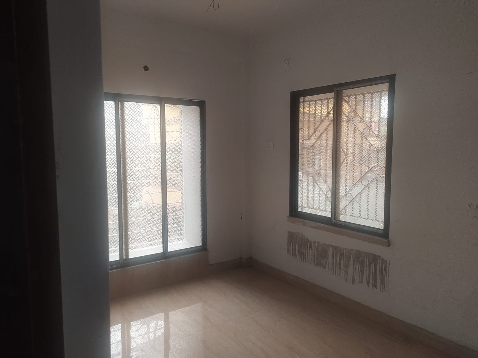 Behala Rabindranagar,Mahendra Banerjee Road,770sqft,2BHK (pm)