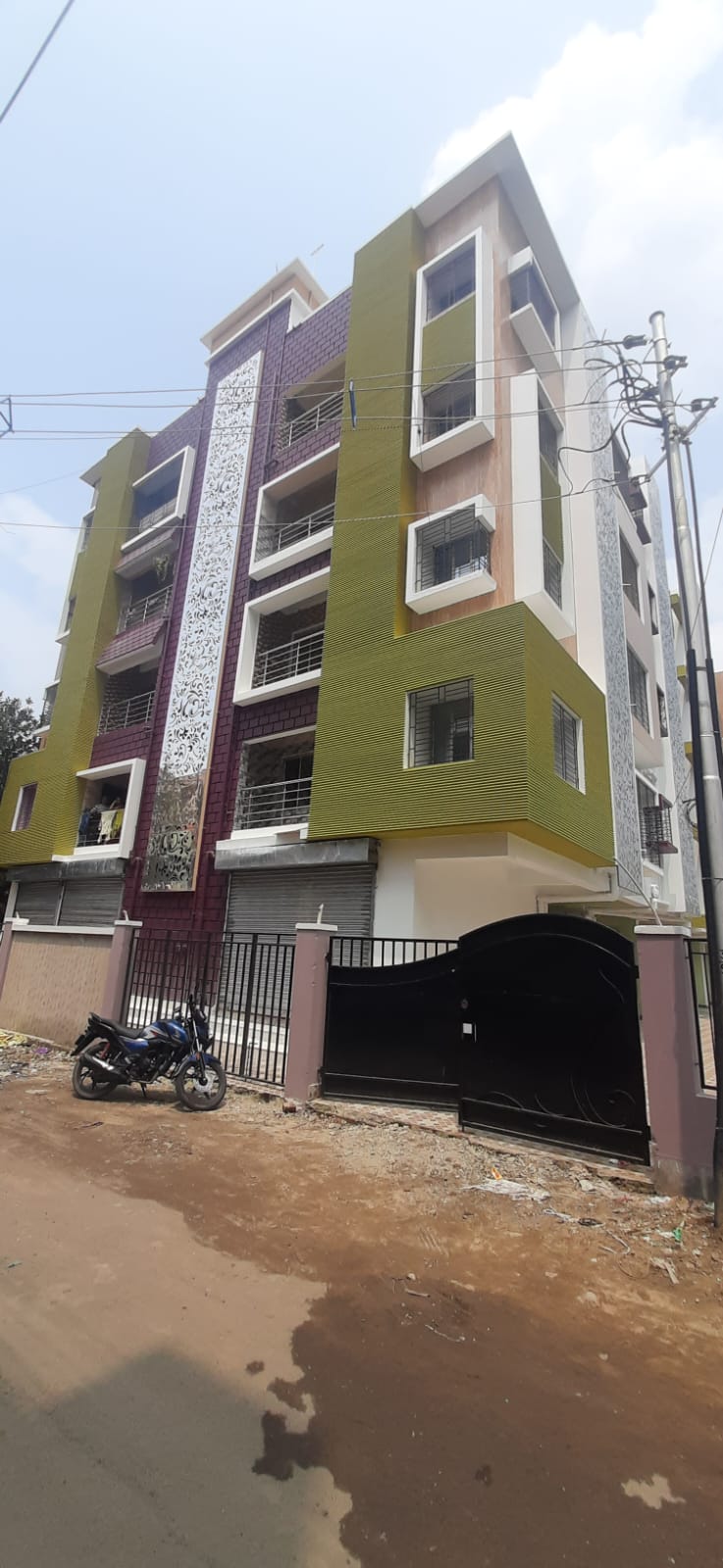 Behala Chowrasta East,Kalipada Mukherjee Road,MCG Pearl Apartment,823sqft,2BHK (PA119)