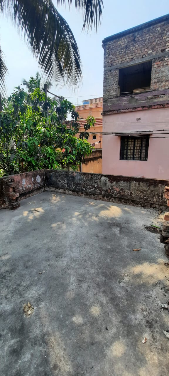 Thakurpukur,Ramchandrapur,1storey House (BA119)