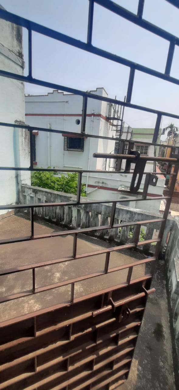 Barisha,Sukanta Pally,2stored House (OA295)