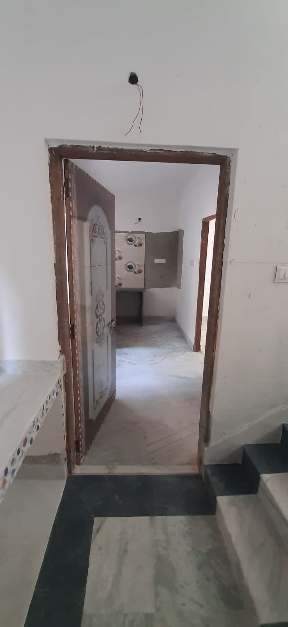 Netaji Sarak,Prafulla Sen Colony,400sqft,1BHK (BA143)