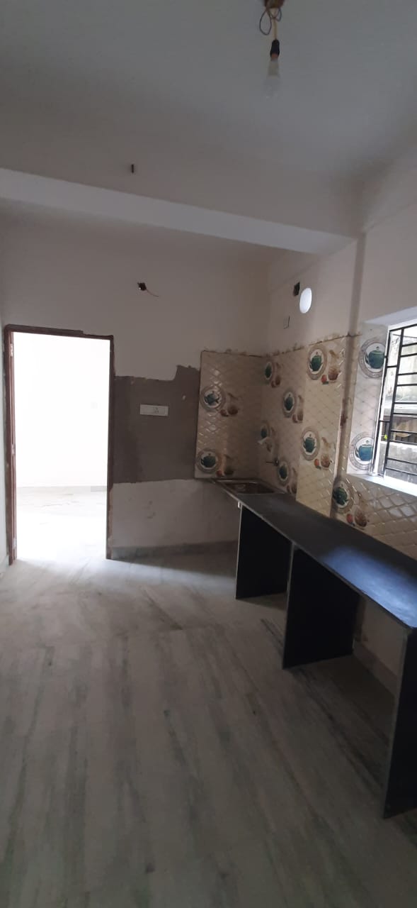 Netaji Sarak,Prafulla Sen Colony,600sqft,2BHK (BA143)