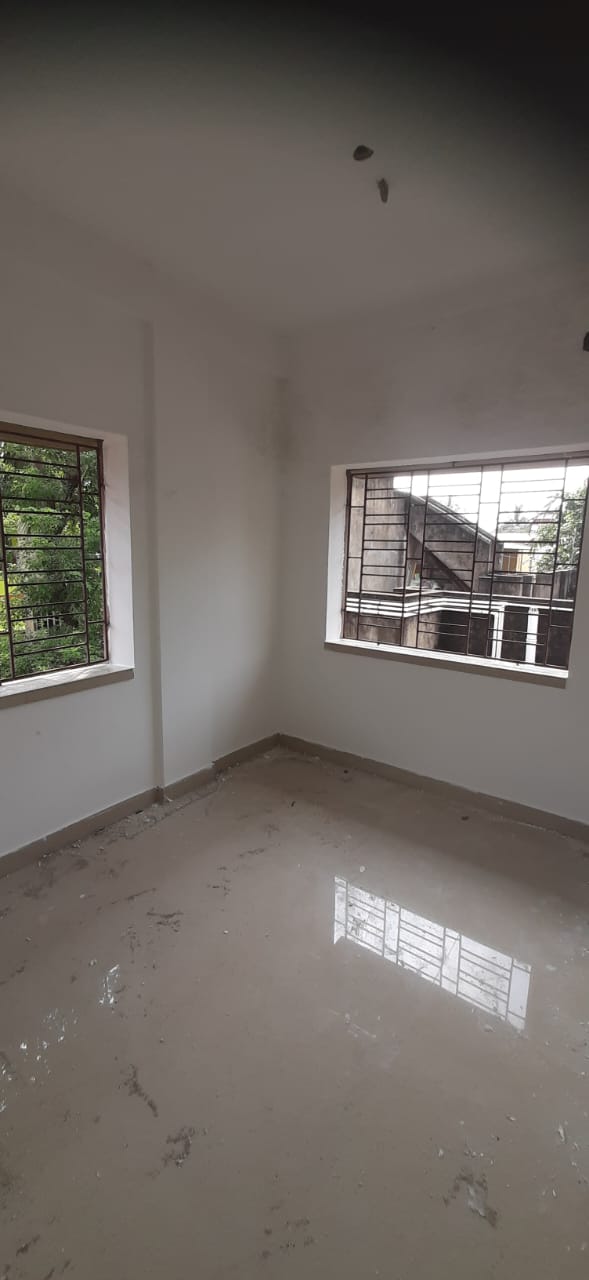 Thakurpukur Majhipara,Sister Nivedita Road,2BHK (PA139)