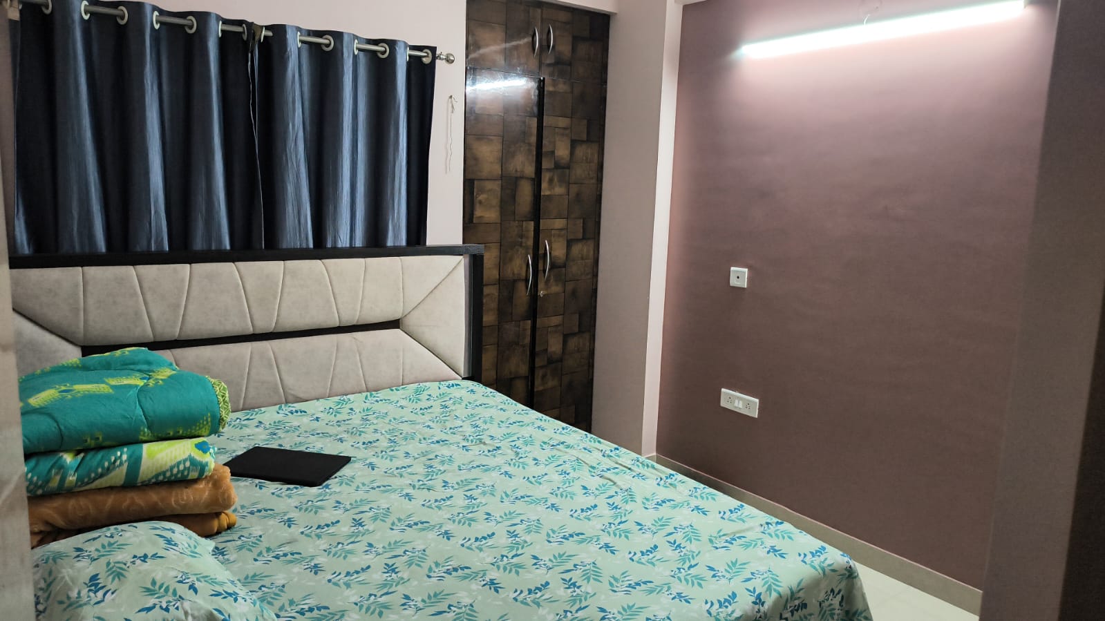 Joka,Rajat Avante Complex,1129sqft,3BHK Rent (OA453)