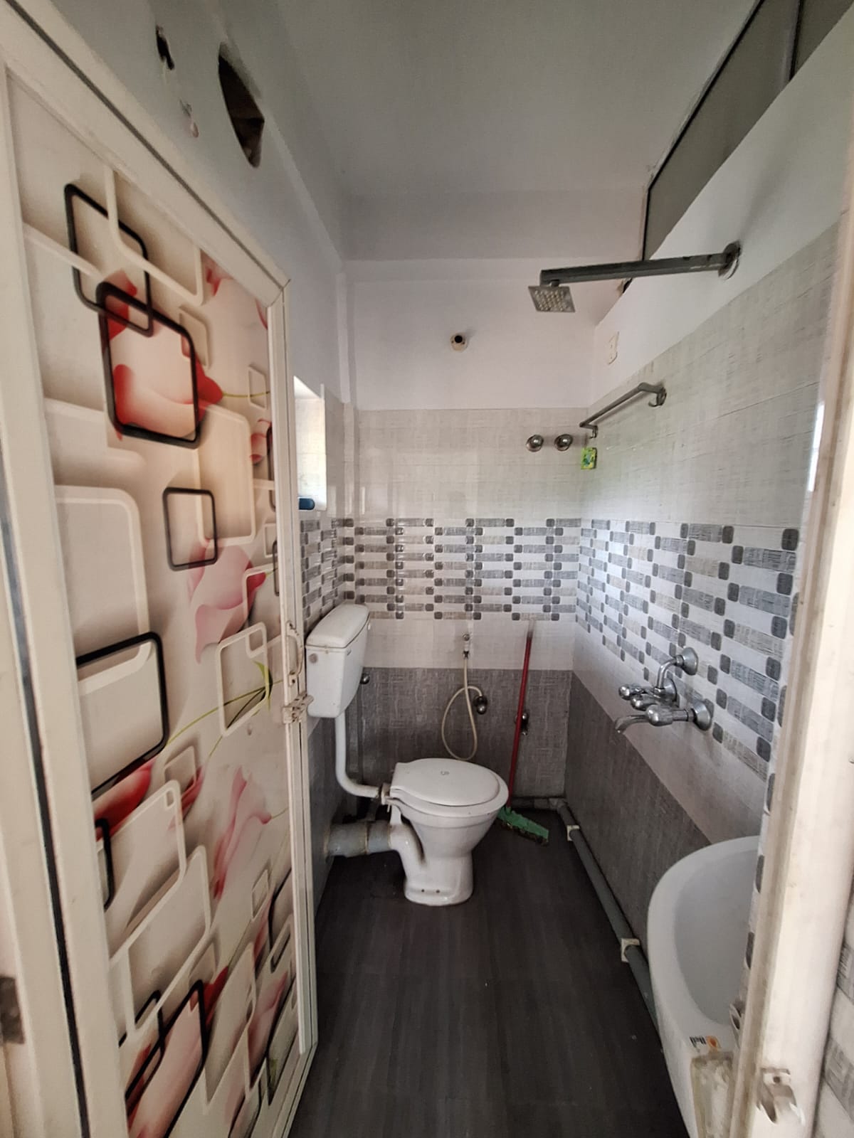 Behala East,Satyen Roy Road,Durga Rani Apartment,1200sqft,3BHK (BA124)