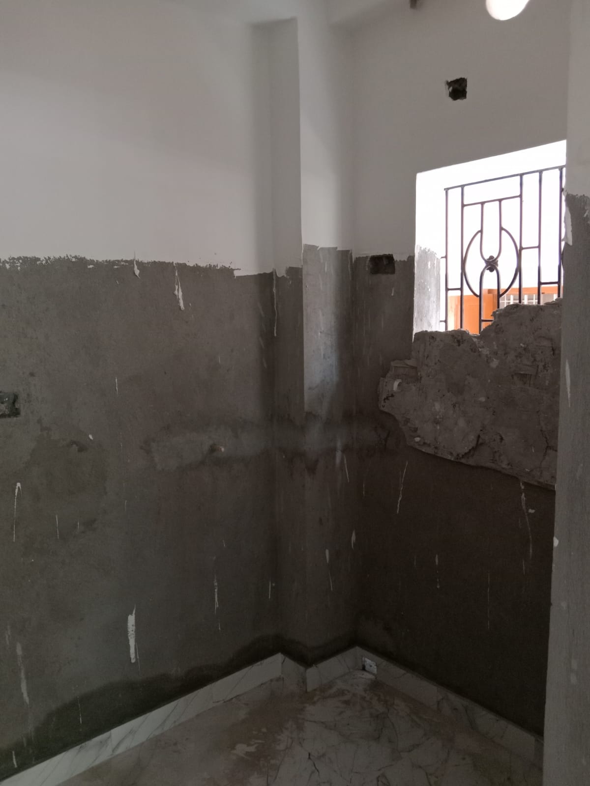 Behala Unique Park,Becharam Chatterjee Road,1100sqft,3BHK (BA117)