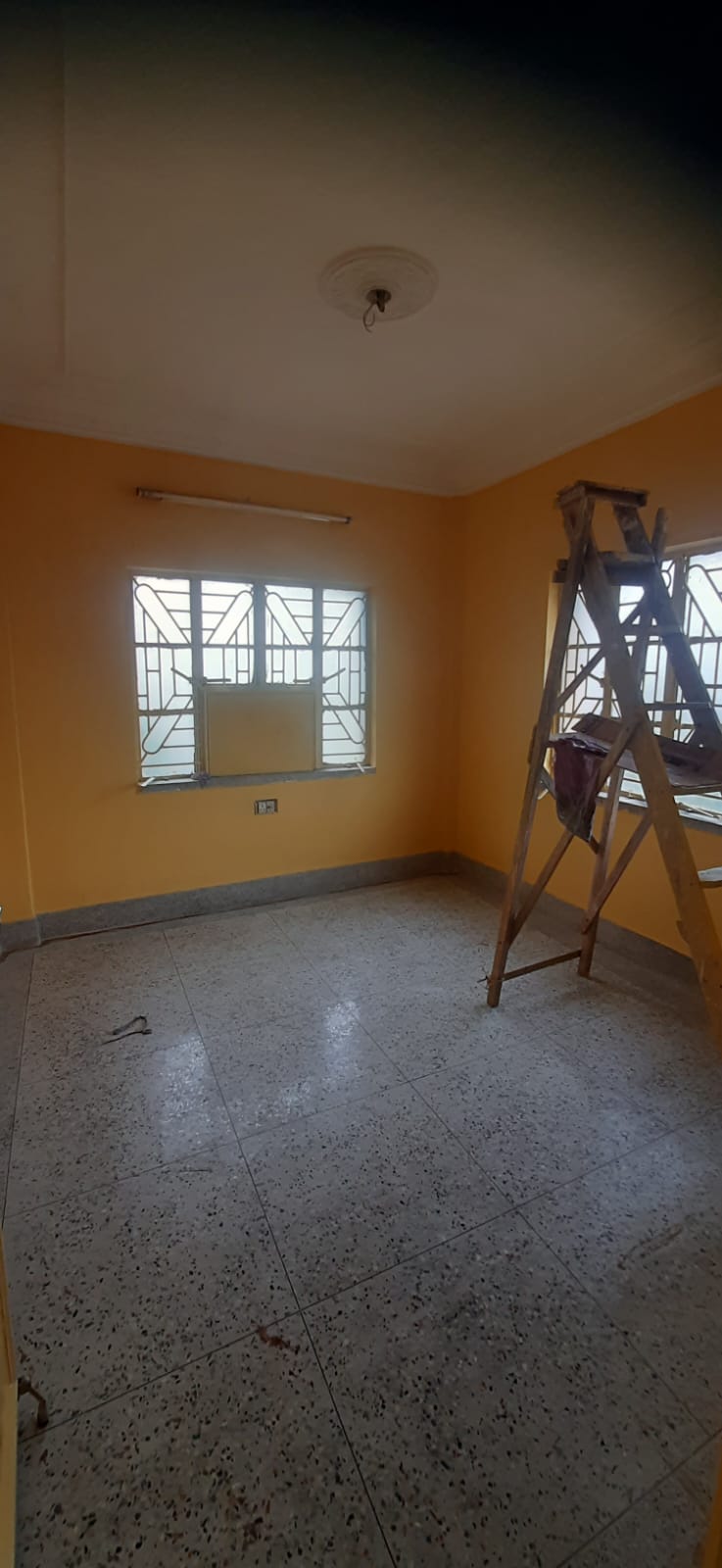 Thakurpukur Daspara,James Long Sarani,610sqft,2BHK (OA400)