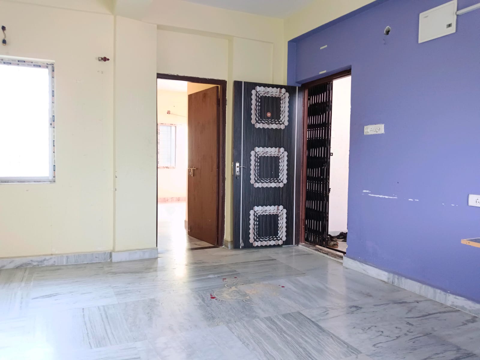 Behala Sakuntala Park,Ram Narayan Mukherjee Road,Ricky Apartment,950sqft,2BHK Rent (OA472)