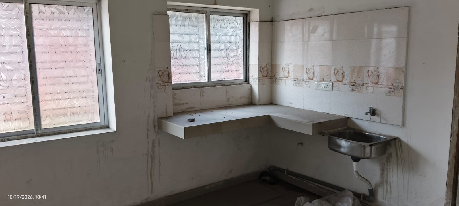 Behala Chamrapatti,Sahapur Main Road,780sqft,2BHK (BA143)