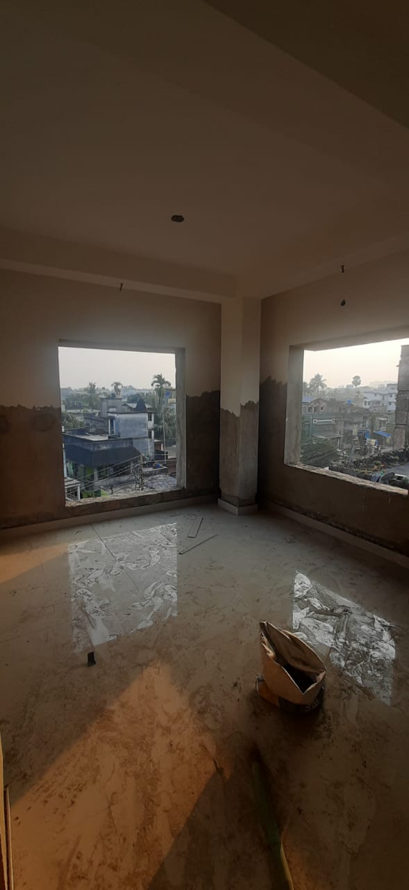 Thakurpukur,on M.G.Road,3BHK (PA246)