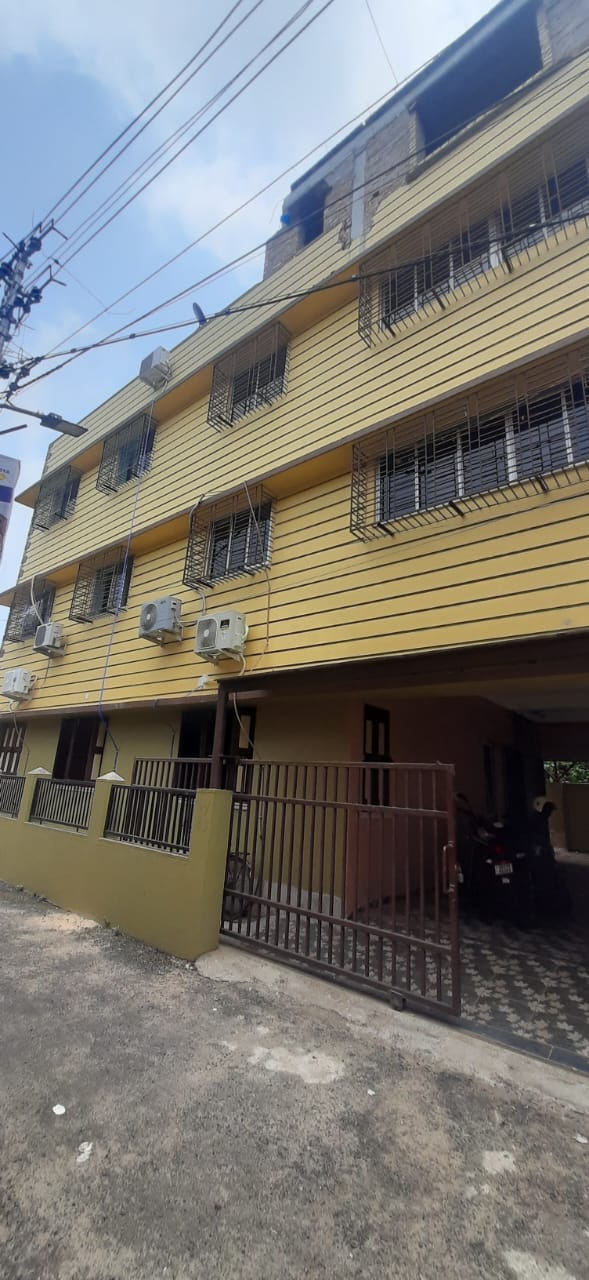 Behala Monmohan Park,786sqft,2BHK (OA382)