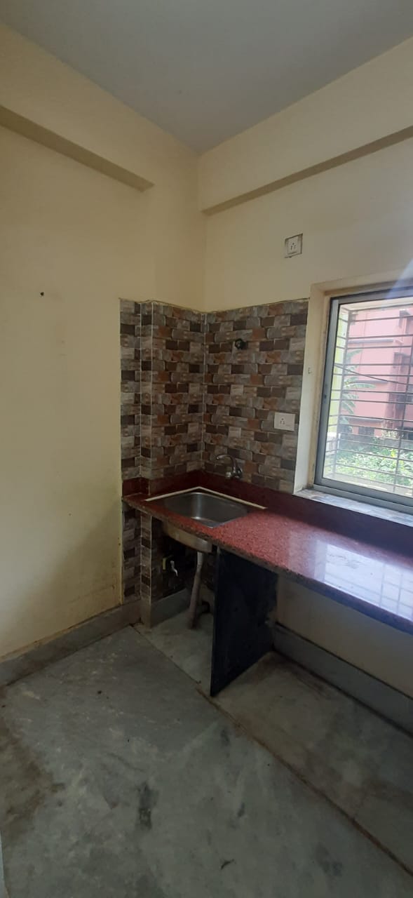 Behala East,Satyen Roy Road,Sapta Neer Apartment,850sqft,2BHK Rent (OA383)
