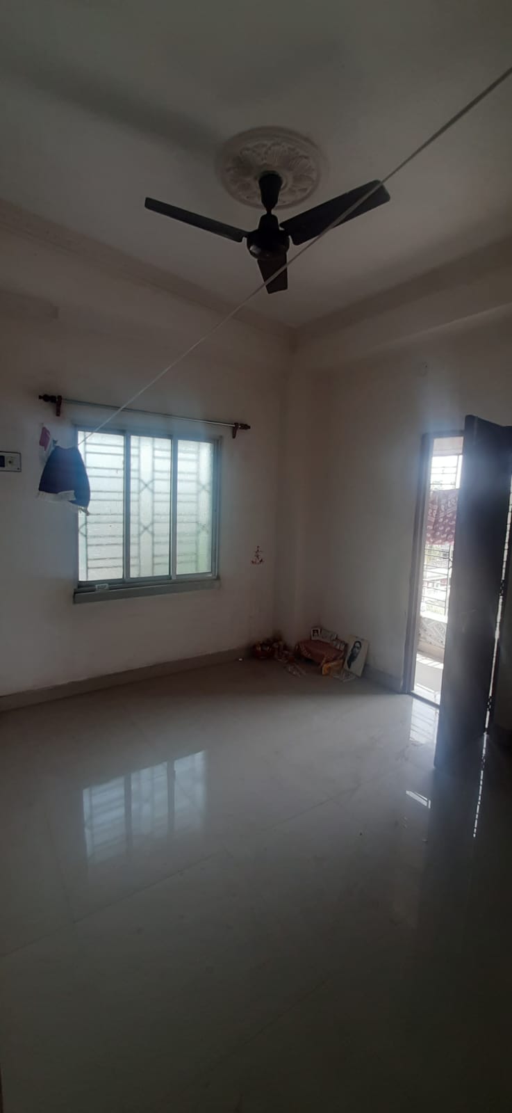 Behala Chowrasta East,Raja Ram Mohan Roy Road,900sqft,2BHK (OA208)