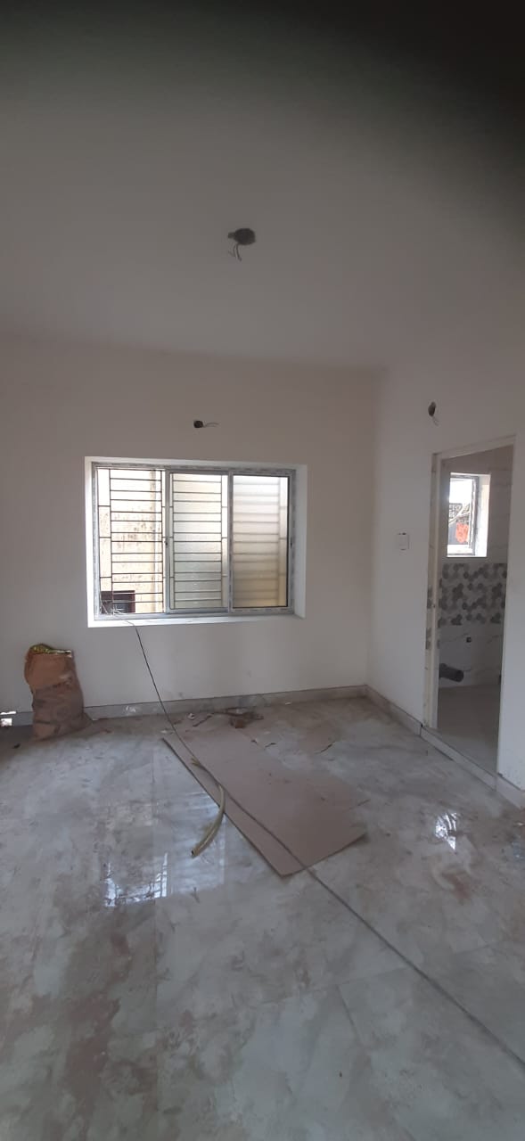 Thakurpukur Kadamtala,Dakshin Para Road,760sqft,2BHK (Office)