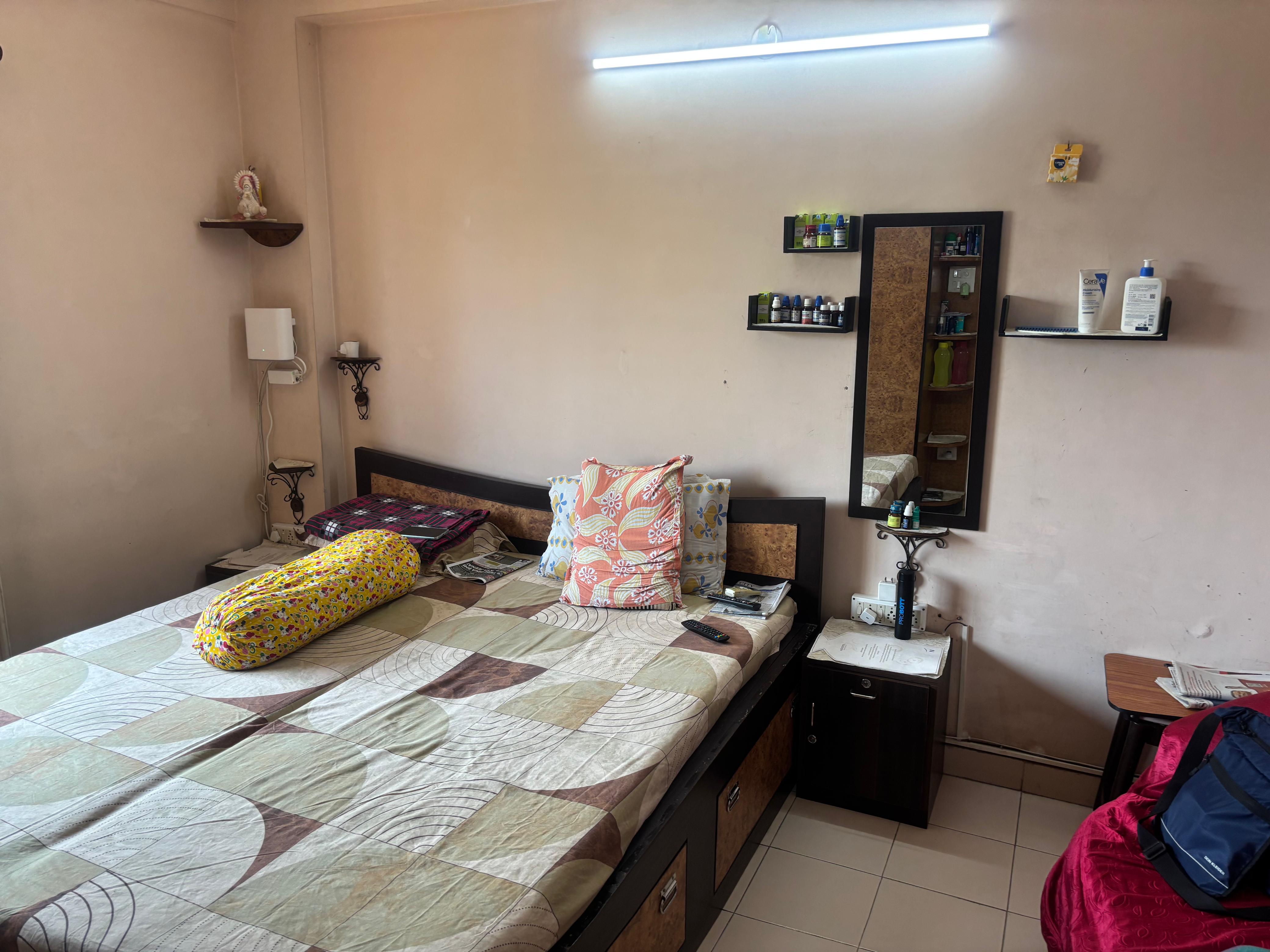 Purba Barisha Sodepur,Motilal Gupta Road,PS Alankar,1044sqft,2BHK (OA475)