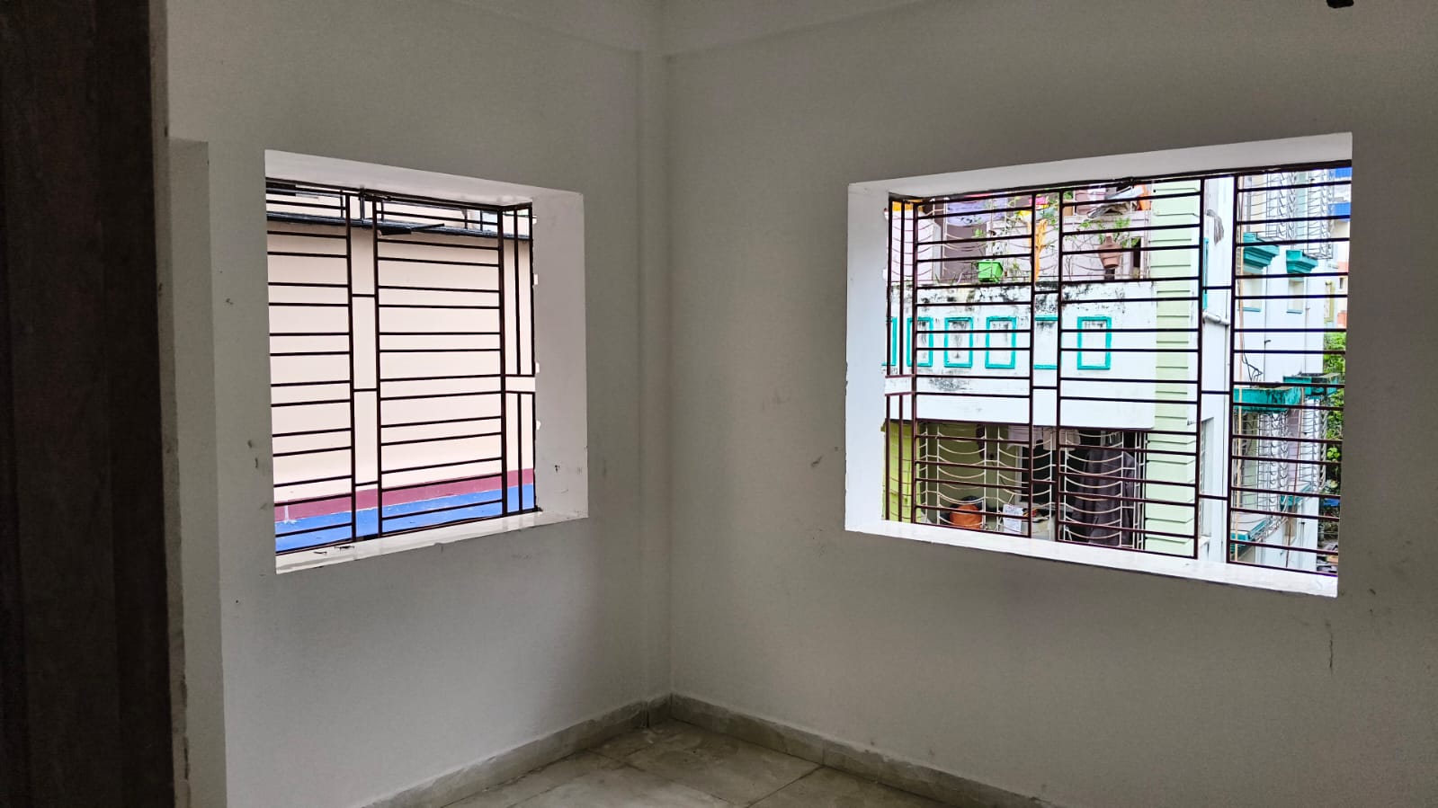 Jadavpur East Road,1325sqft,3BHK (OA495)